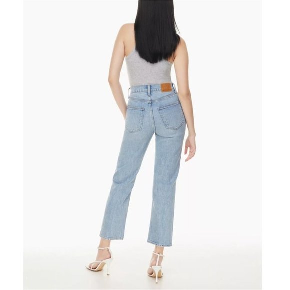 Aritzia Denim Forum | The Arlo High Rise Straight 28L in 7 Years Bleu - Picture 12 of 14